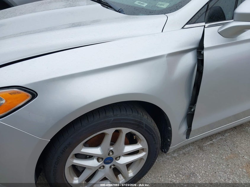 2013 FORD FUSION auction photo 6