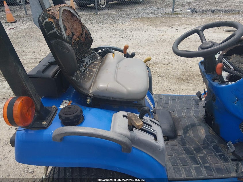 2008 NEW HOLLAND TZ25DA auction photo 5