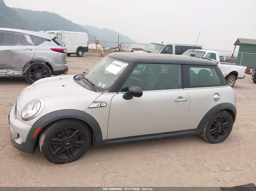2013 Mini Hardtop Cooper S VIN: WMWSV3C53DT478482 Lot: 45668004