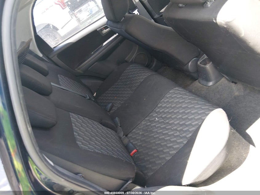 2008 SUZUKI SX4 auction photo 8