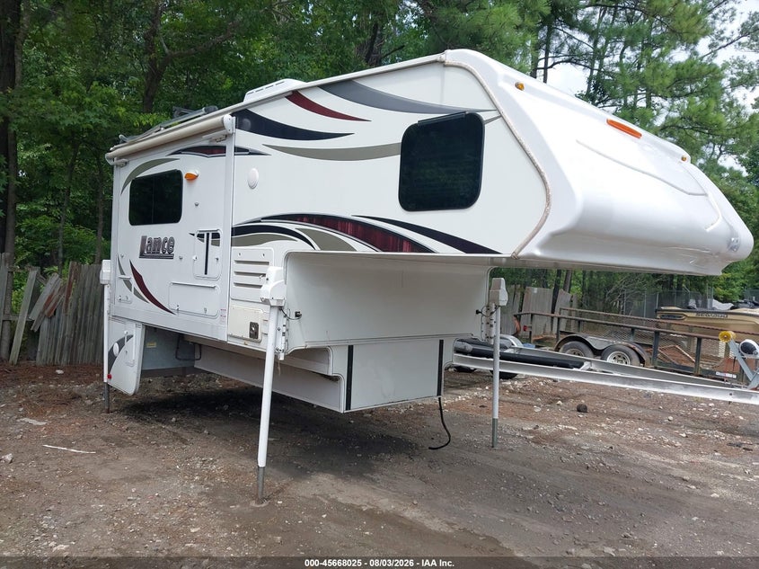 2016 LANCE CAMPER auction photo 1
