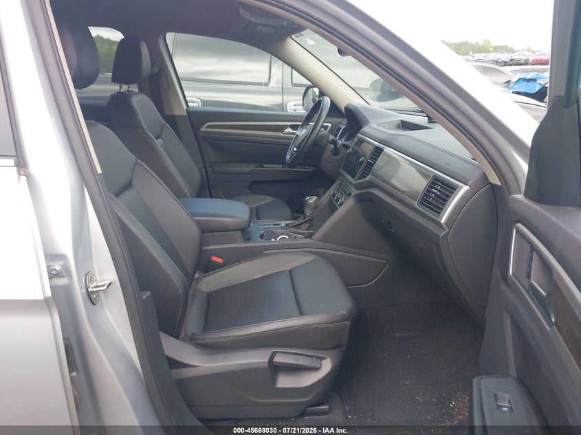 2018 Volkswagen Atlas 3.6L V6 Se/3.6L V6 Se W/Technology VIN: 1V2DR2CA0JC591095 Lot: 45668030