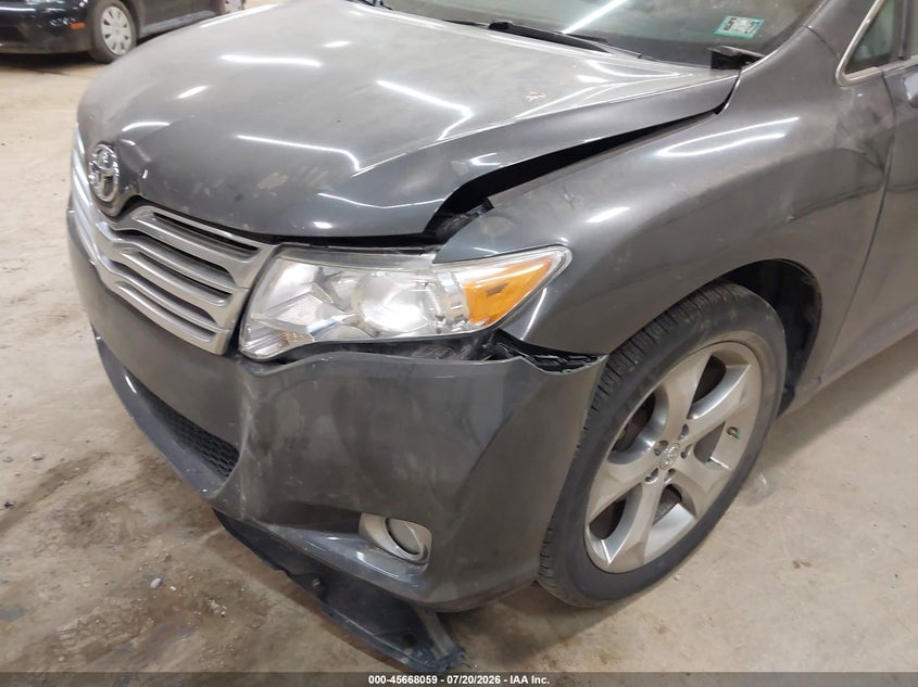2010 TOYOTA VENZA auction photo 6
