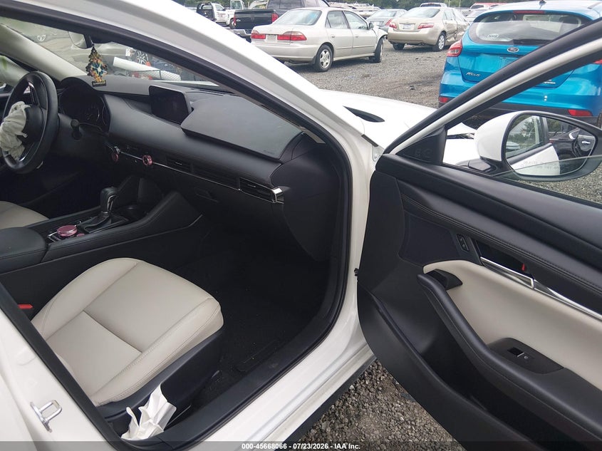 MAZDA MAZDA3 - zdjęcie 5