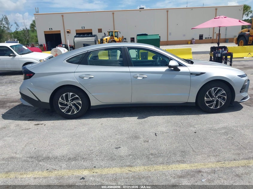 2026 HYUNDAI SONATA HYBRID BLUE — Фото 13