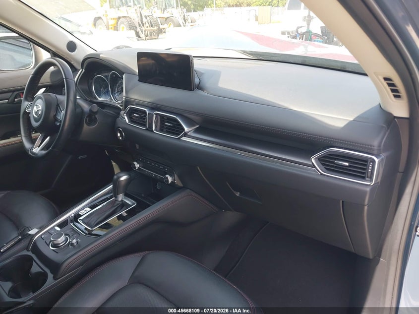 2025 MAZDA CX-5 auction photo 5