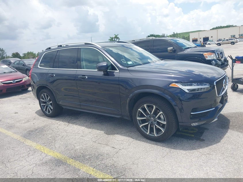 2016 Volvo Xc90 T6 Momentum VIN: YV4A22PK8G1095099 Lot: 45668111