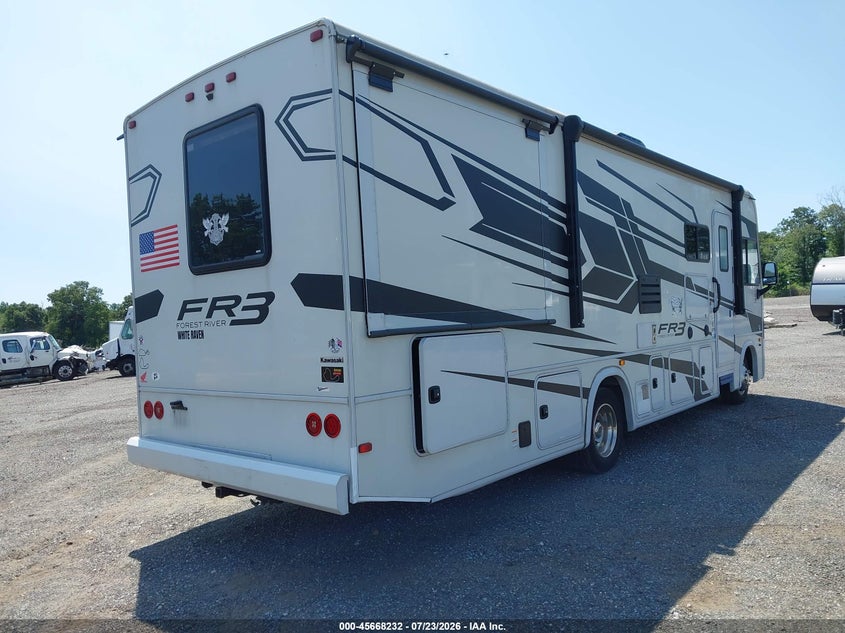 2021 FORD F53 auction photo 4