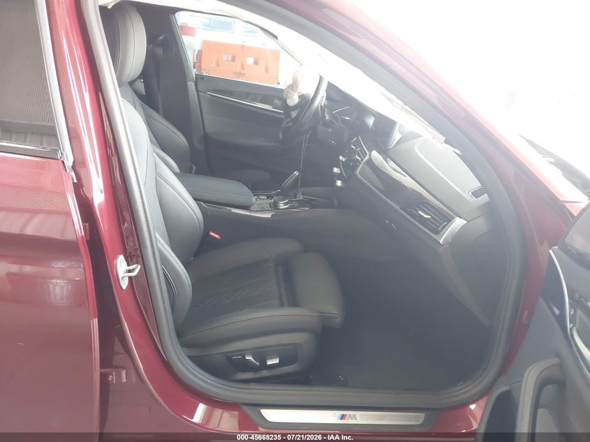 2023 BMW 540 auction photo 5