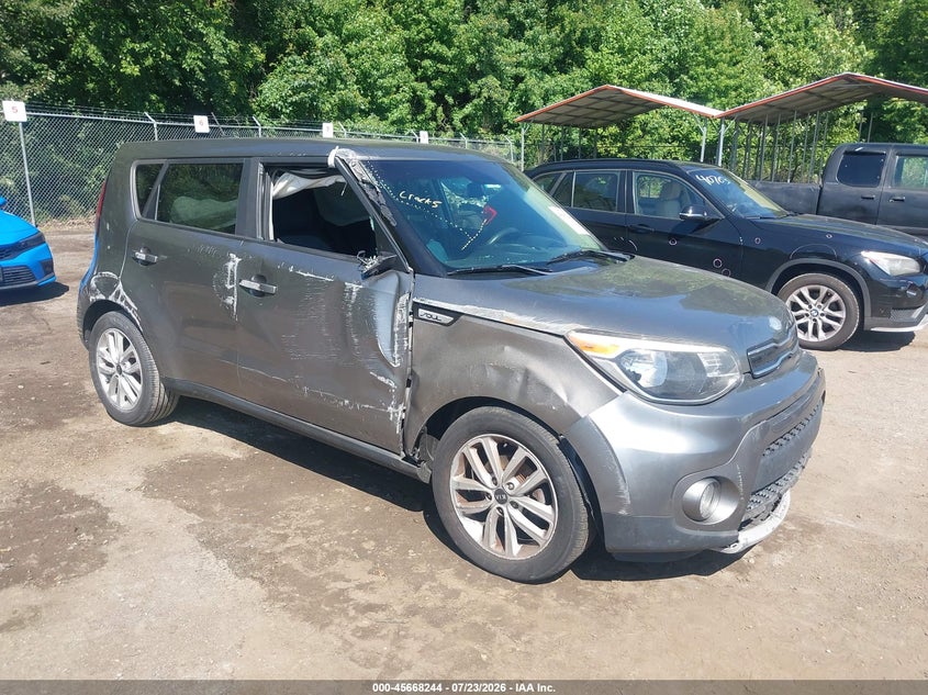 2019 KIA SOUL auction photo 1