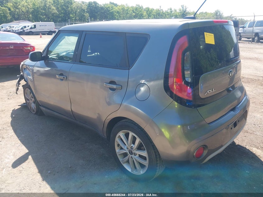 2019 KIA SOUL auction photo 3