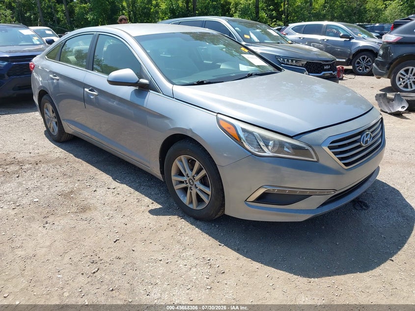 2015 HYUNDAI SONATA auction photo 1