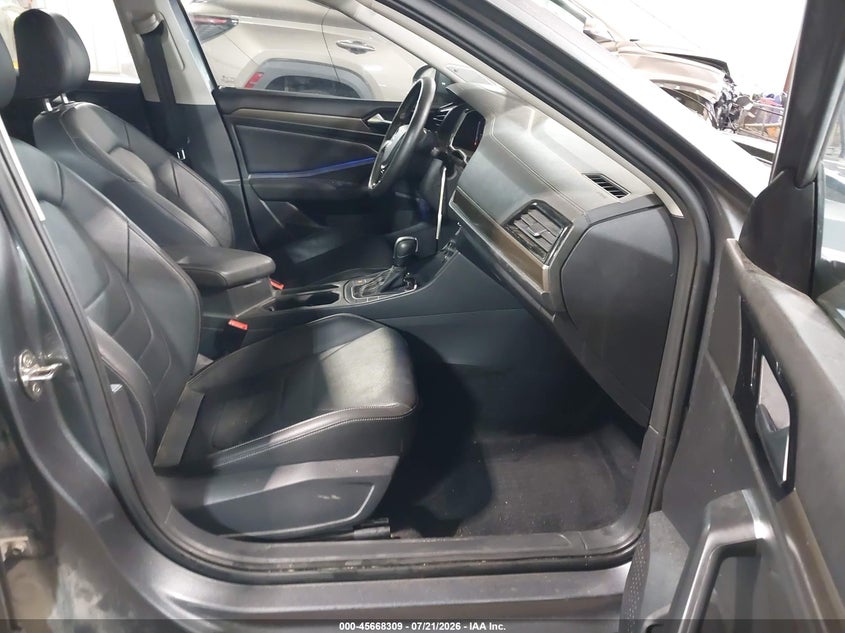 2021 Volkswagen Jetta 1.4T Sel Premium VIN: 3VWG57BU2MM092902 Lot: 45668309