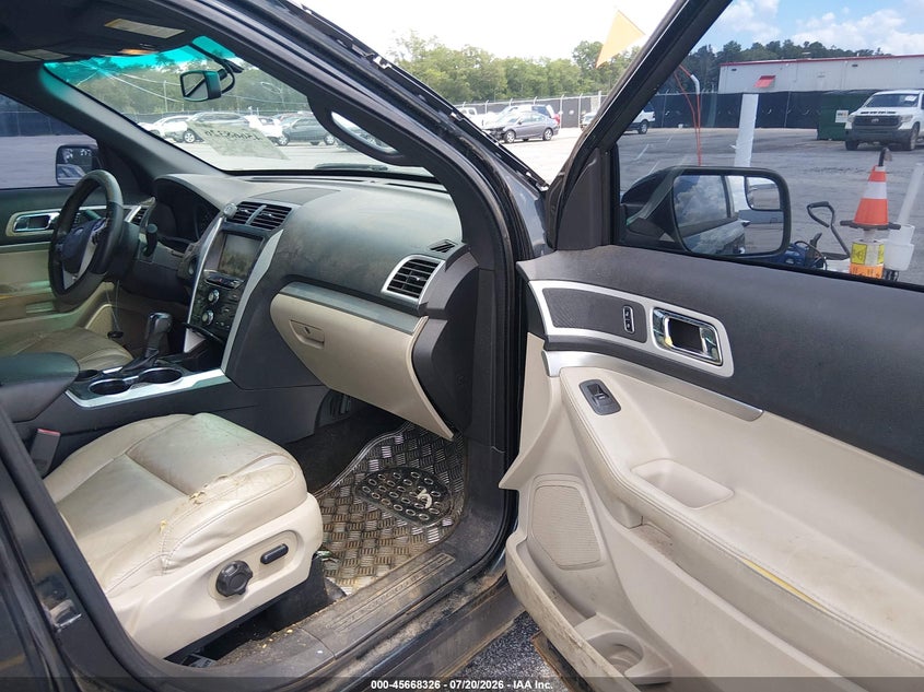2014 FORD EXPLORER auction photo 5