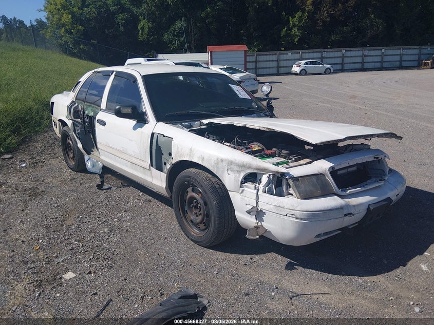 2011 FORD CROWN VICTORIA auction photo 1