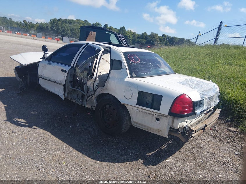 2011 FORD CROWN VICTORIA auction photo 3