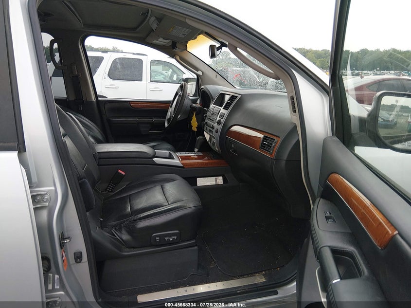 2008 INFINITI QX56 auction photo 5