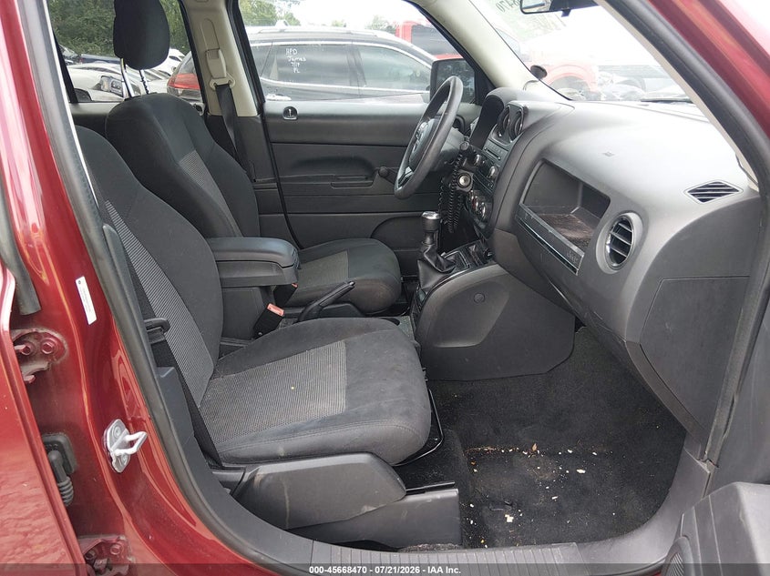 2013 JEEP PATRIOT auction photo 5