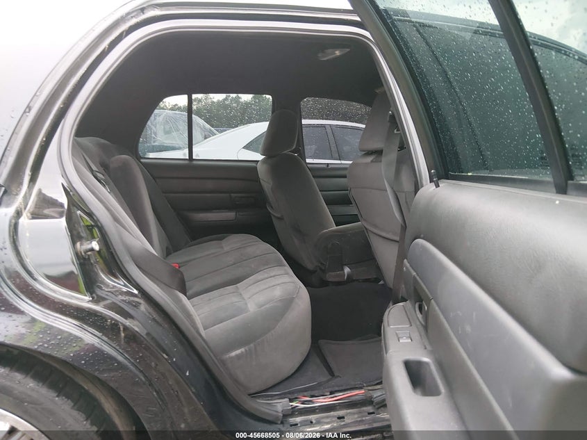 2010 FORD CROWN VICTORIA auction photo 8
