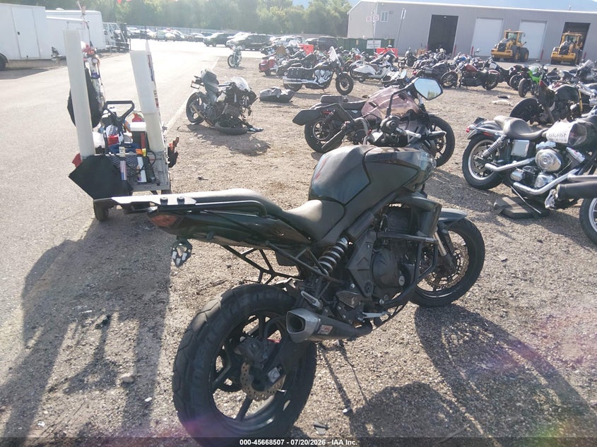 2012 KAWASAKI LE650 auction photo 4