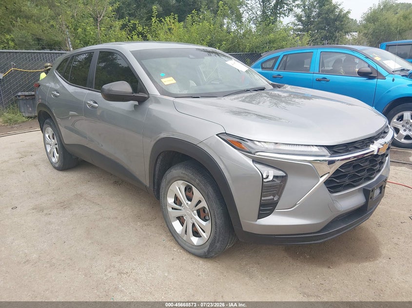2024 CHEVROLET TRAX auction photo 1