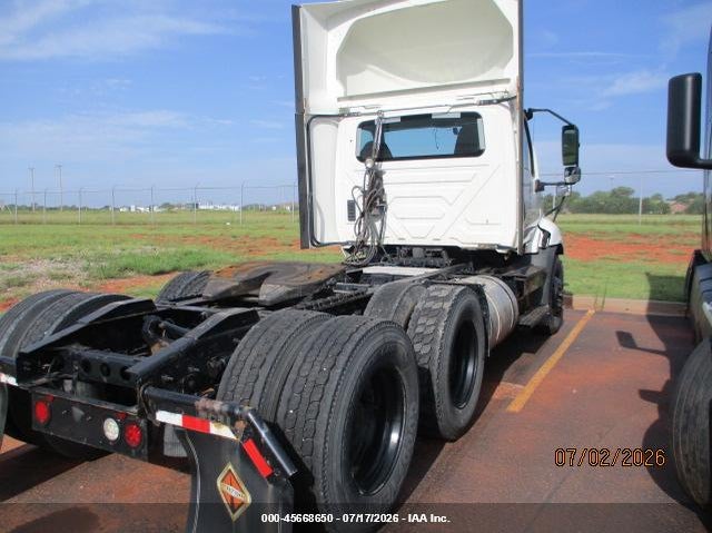 2020 INTERNATIONAL RH auction photo 4