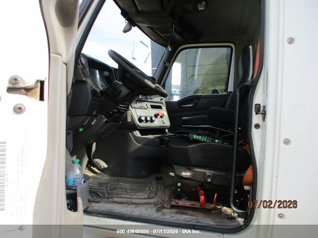 2020 INTERNATIONAL RH auction photo 5