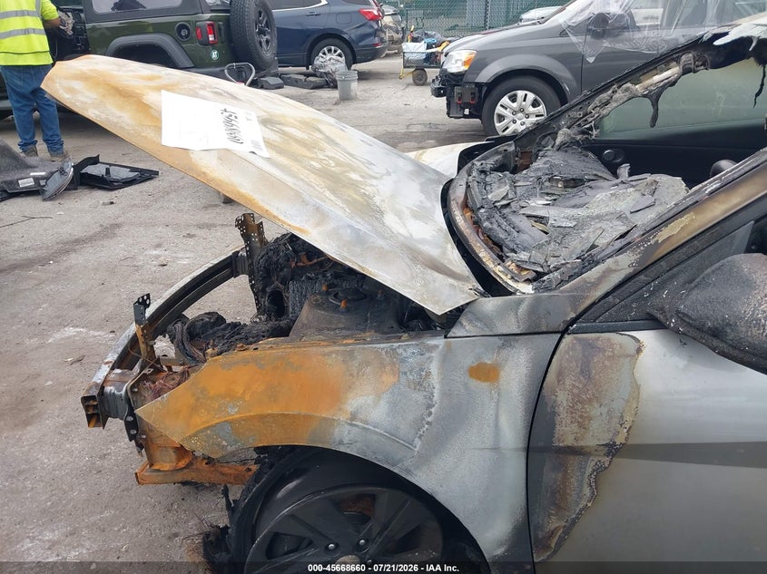 2021 Hyundai Elantra Sel VIN: 5NPLS4AG7MH005795 Lot: 45668660