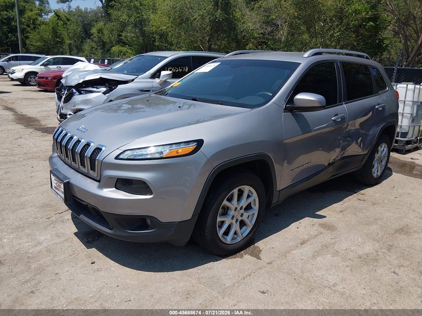 2018 JEEP CHEROKEE auction photo 2