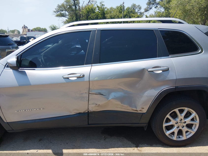 2018 JEEP CHEROKEE auction photo 6