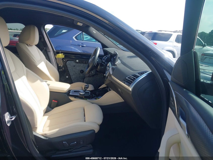 BMW X4 2025 VIN 5UX33DT05S9Y09711