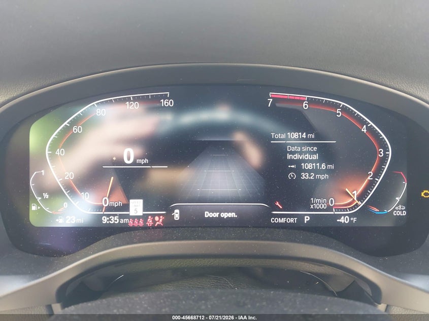 2025 BMW X4 auction photo 7