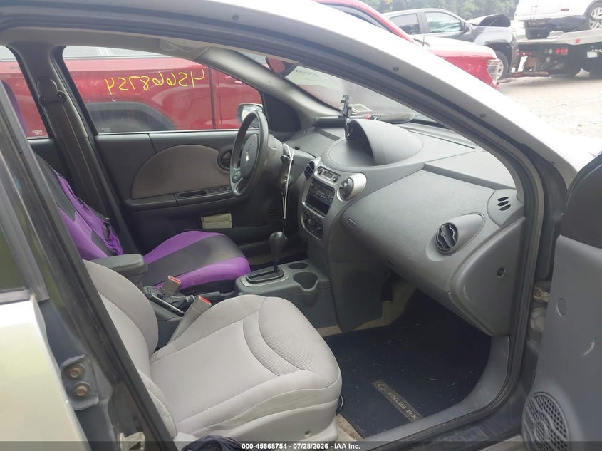 2004 SATURN ION auction photo 5