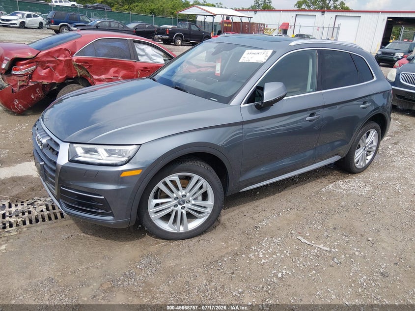 Vin: wa1bnafy1j2017094, lot: 46167357, audi q5 2.0t premium/2.0t tech premium 20182