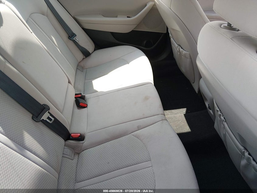 2015 HYUNDAI SONATA auction photo 8