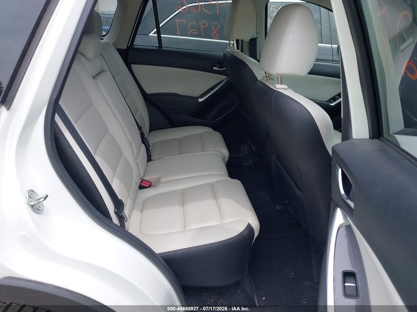 2016 MAZDA CX-5 auction photo 8