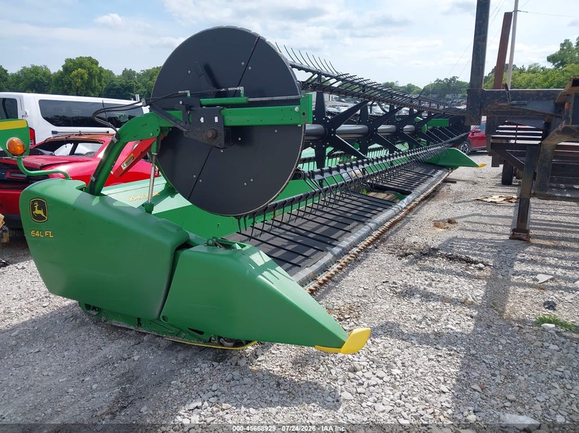 2015 JOHN DEERE 640 auction photo 4