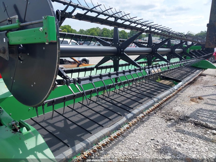 2015 JOHN DEERE 640 auction photo 5
