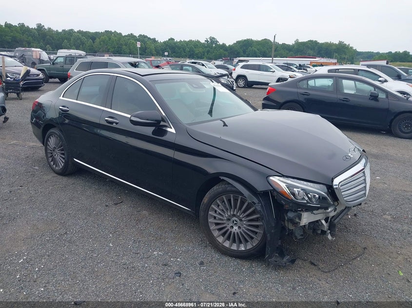 Zdjęcie główne ogłoszenia 2016 MERCEDES-BENZ C 300