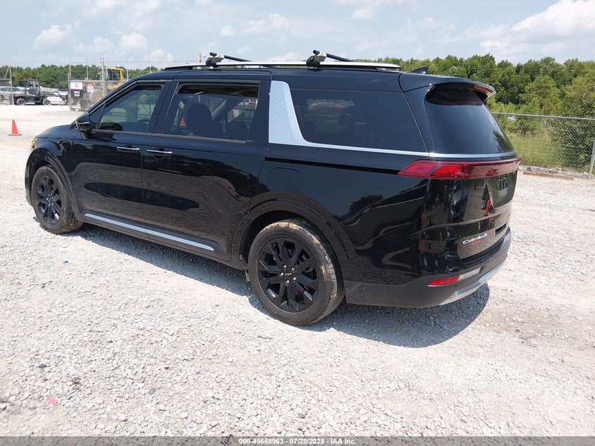 2022 KIA CARNIVAL MPV auction photo 3