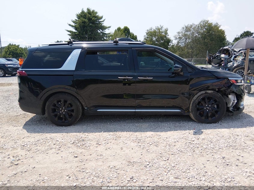2022 KIA CARNIVAL MPV auction photo 6