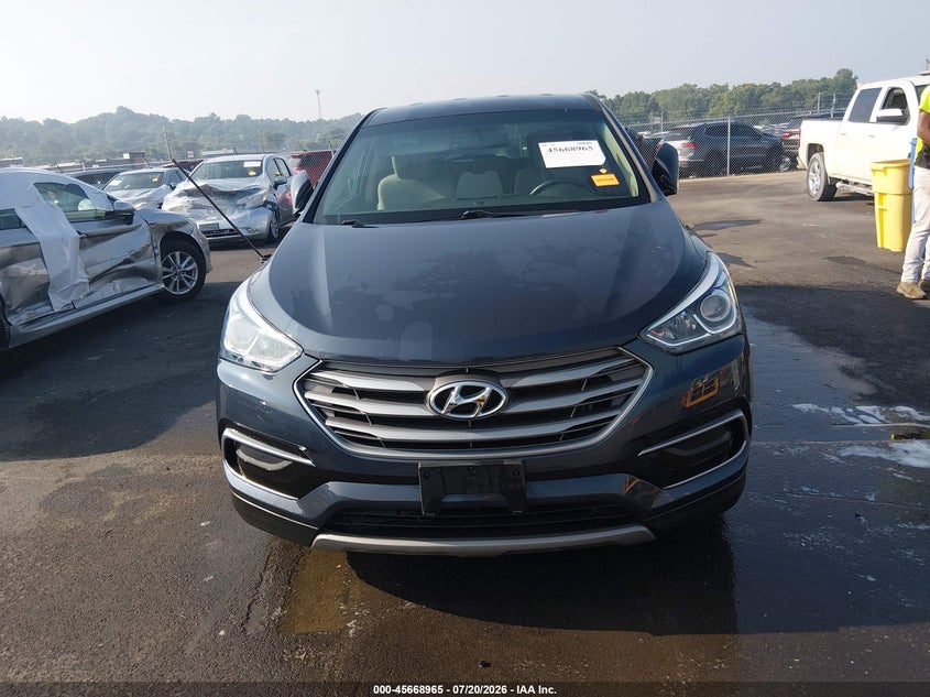 2017 Hyundai Santa Fe Sport 2.4L VIN: 5NMZT3LB1HH029192 Lot: 45668965