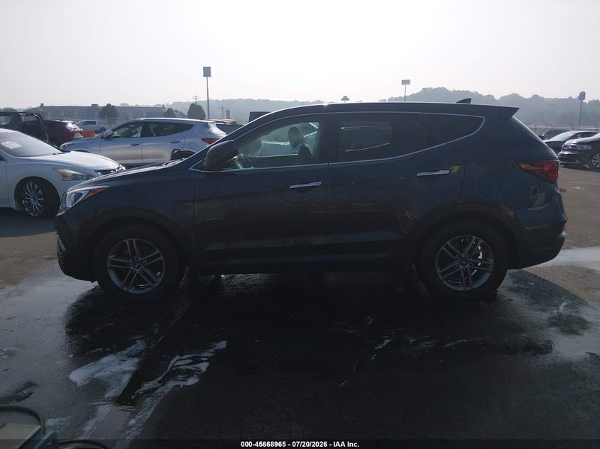 2017 Hyundai Santa Fe Sport 2.4L VIN: 5NMZT3LB1HH029192 Lot: 45668965