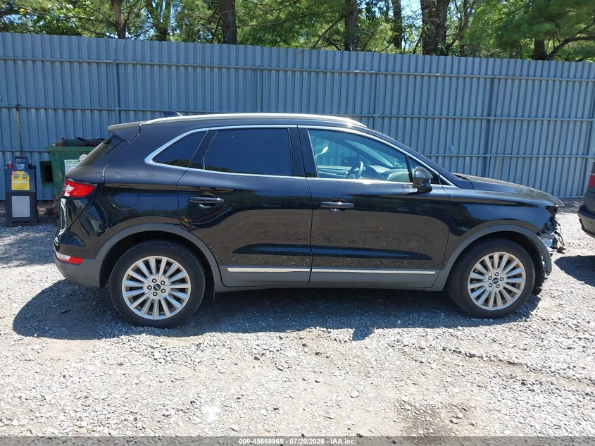 2019 Lincoln Mkc Standard VIN: 5LMCJ1D90KUL34543 Lot: 45668969