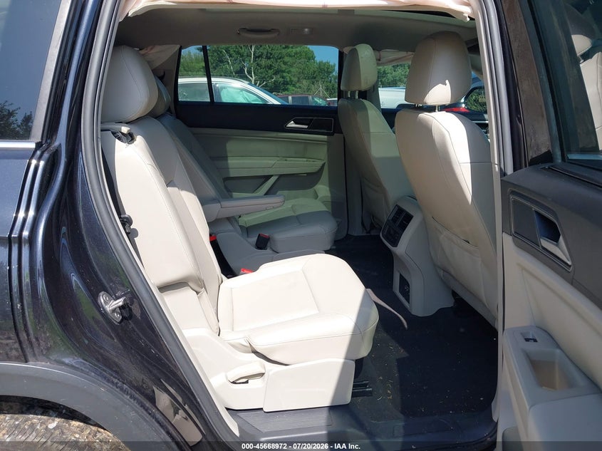 2018 Volkswagen Atlas 2.0T Sel VIN: 1V2EP2CA5JC599462 Lot: 45668972