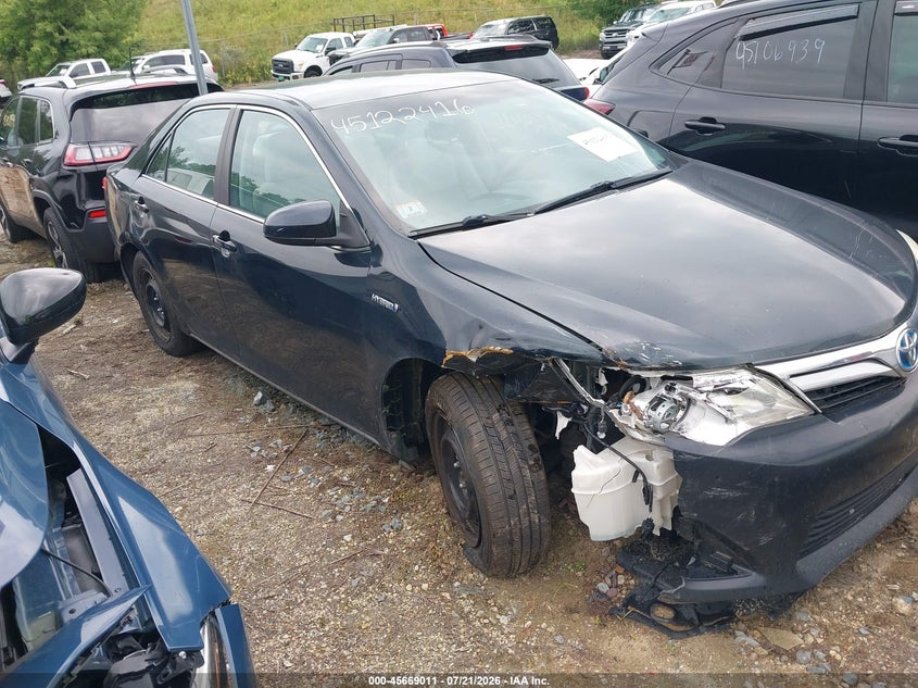 2013 Toyota Camry Hybrid