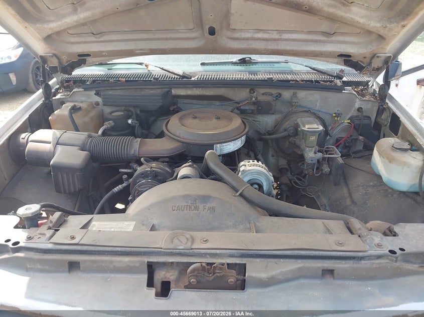 1994 Chevrolet Gmt-400 C2500 VIN: 1GBGC24KXRE174174 Lot: 45669013