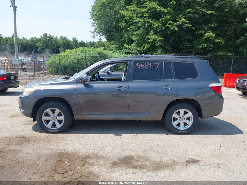 2010 Toyota Highlander Base V6 VIN: 5TDBK3EH1AS003815 Lot: 45669017