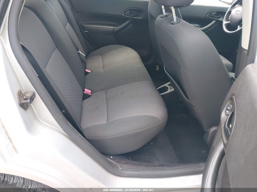 2006 Ford Focus Zx5 VIN: 1FAFP37N86W157084 Lot: 45669059