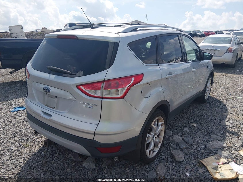 2013 FORD ESCAPE auction photo 4